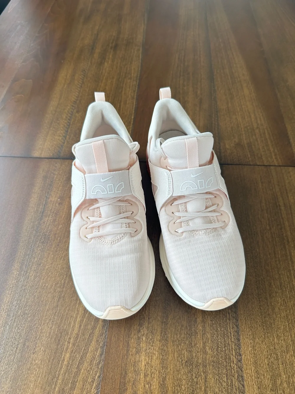 Nike Air Max Bella TR 5 Women’s Training Shoes Size 7.5